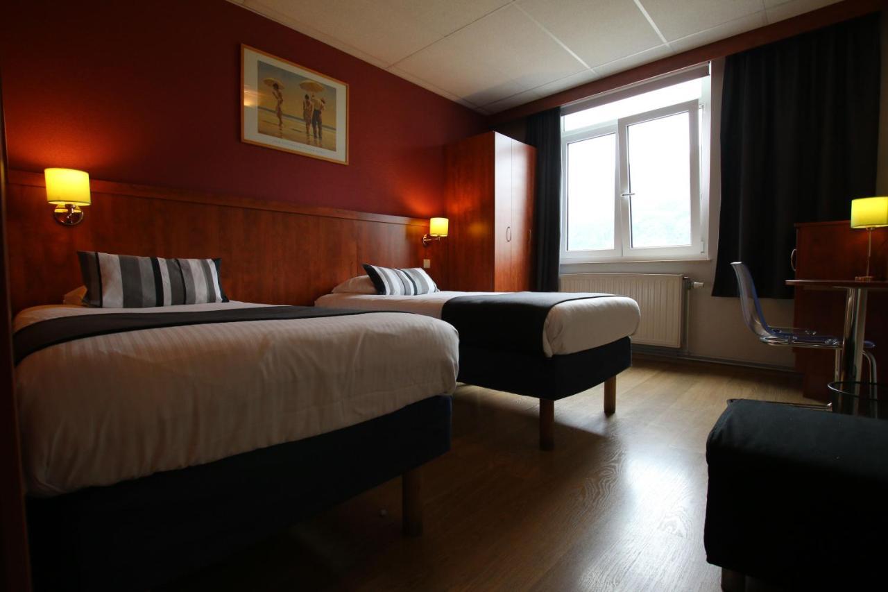 De L'univers Hotel 3*