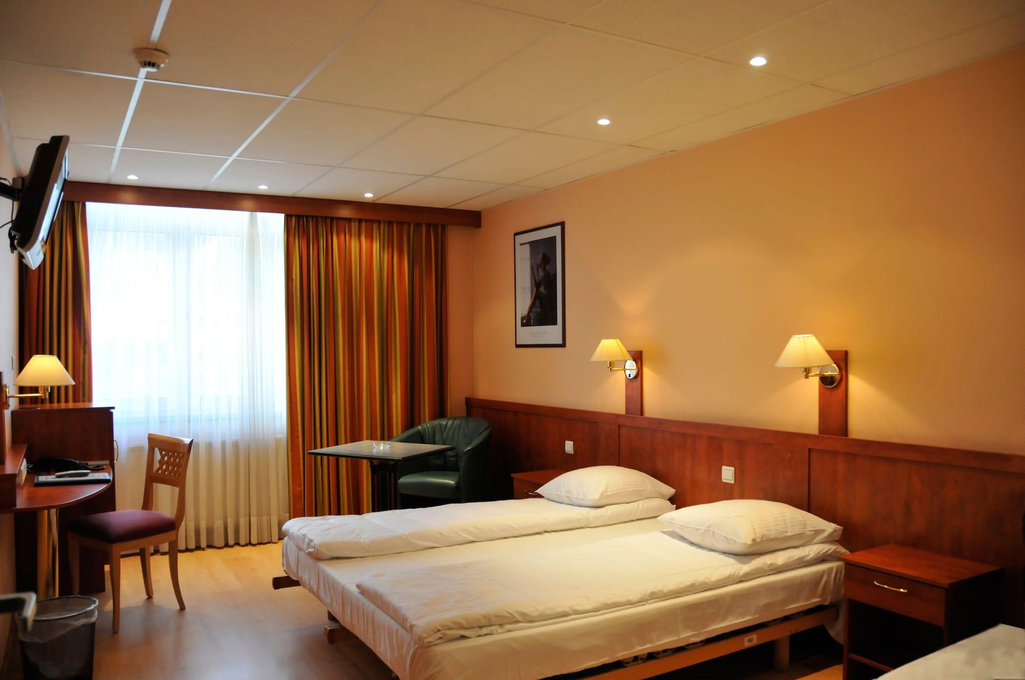 Hotel De L'univers